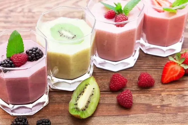 Fruit smoothies for diet drinking